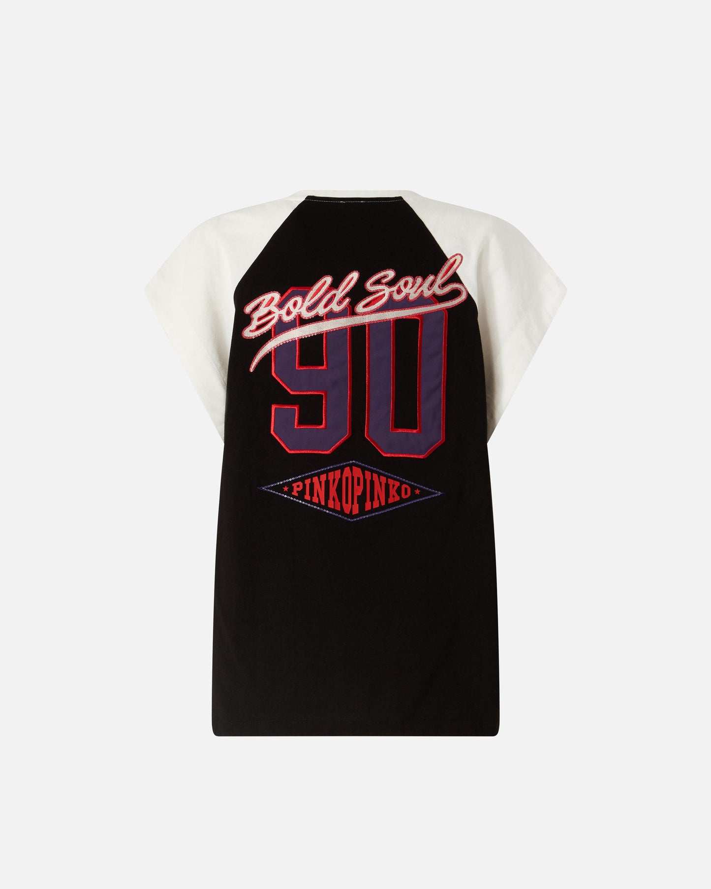 T-shirt with V-neck and branded patches
