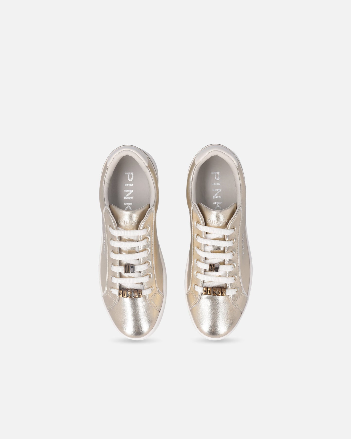 Laminated sneakers with logo