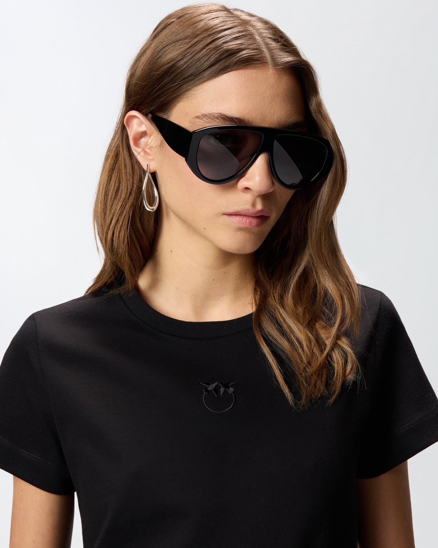 T-shirt with Love Birds logo