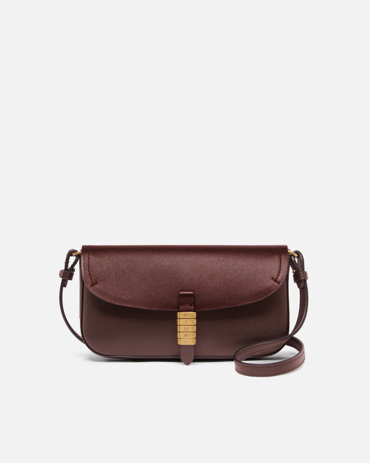 Saddle Flat medium shoulder bag in leather