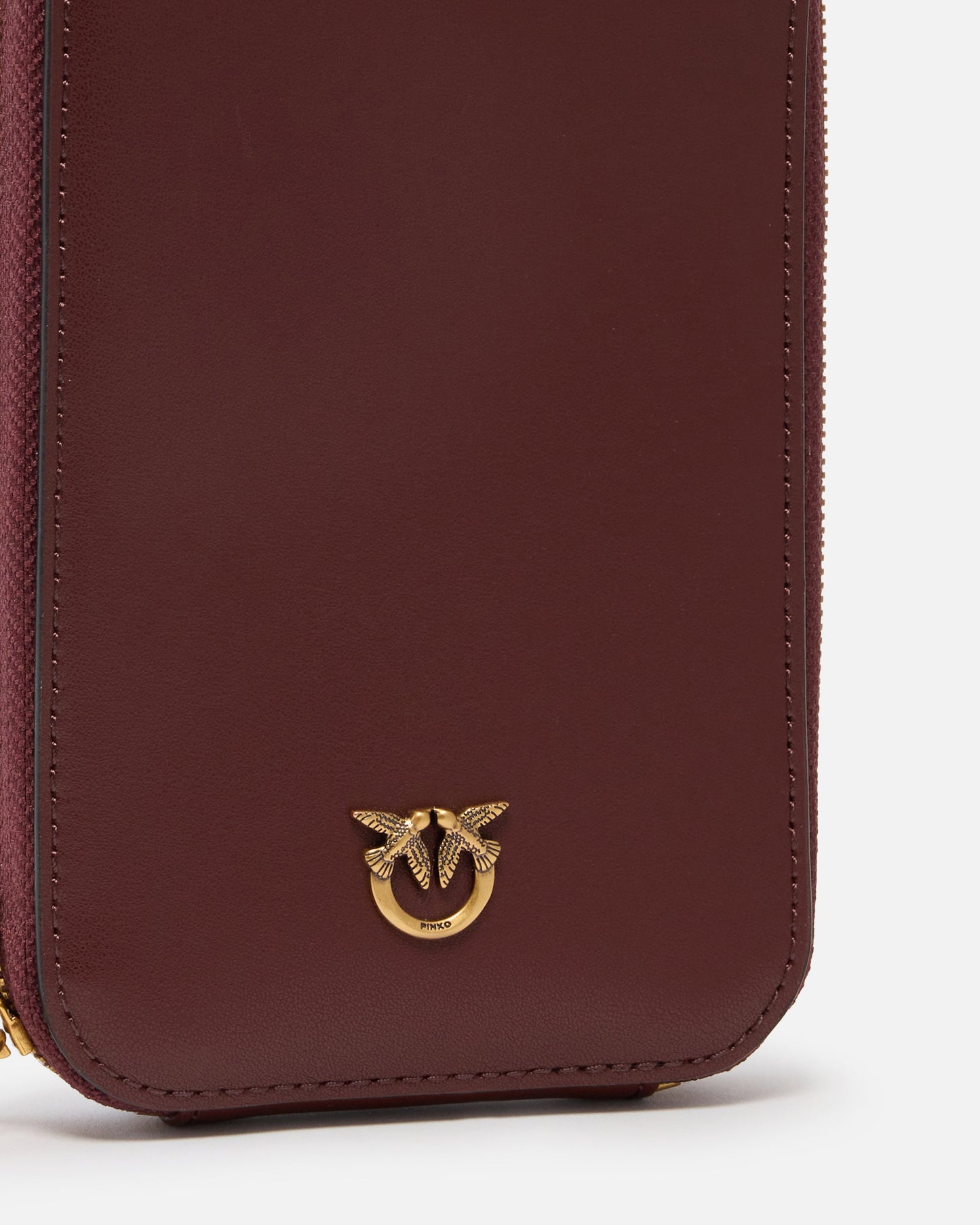 Zip-around leather smartphone case