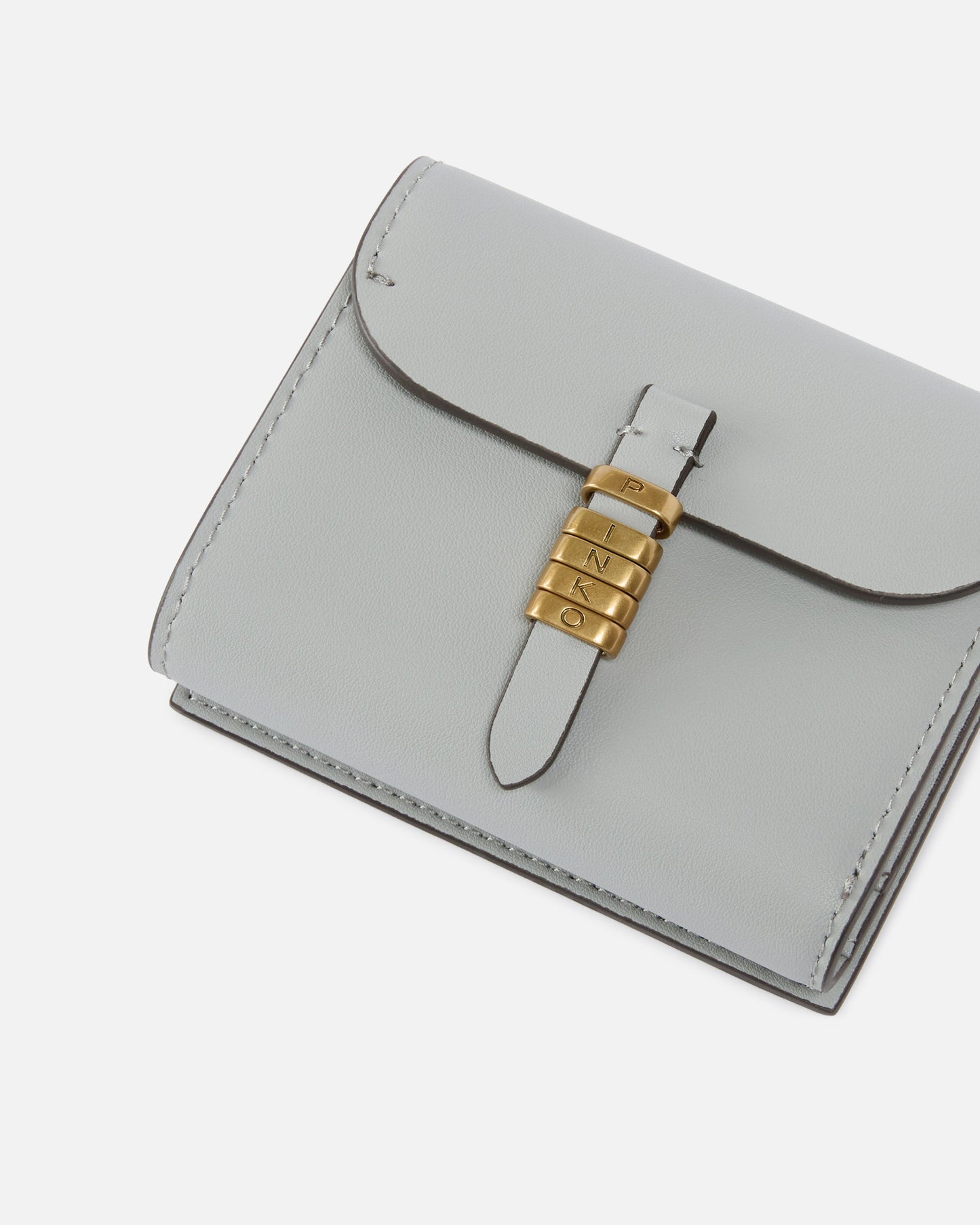 Leather wallet with logo lettering