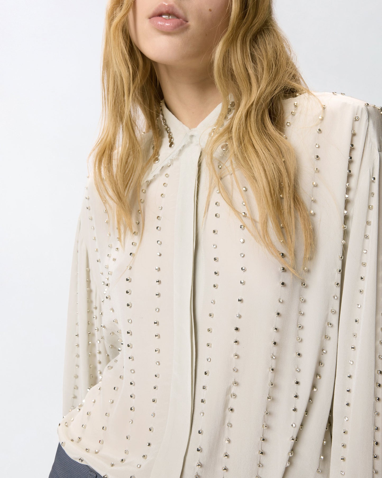 Lightweight shirt with jewel stripes