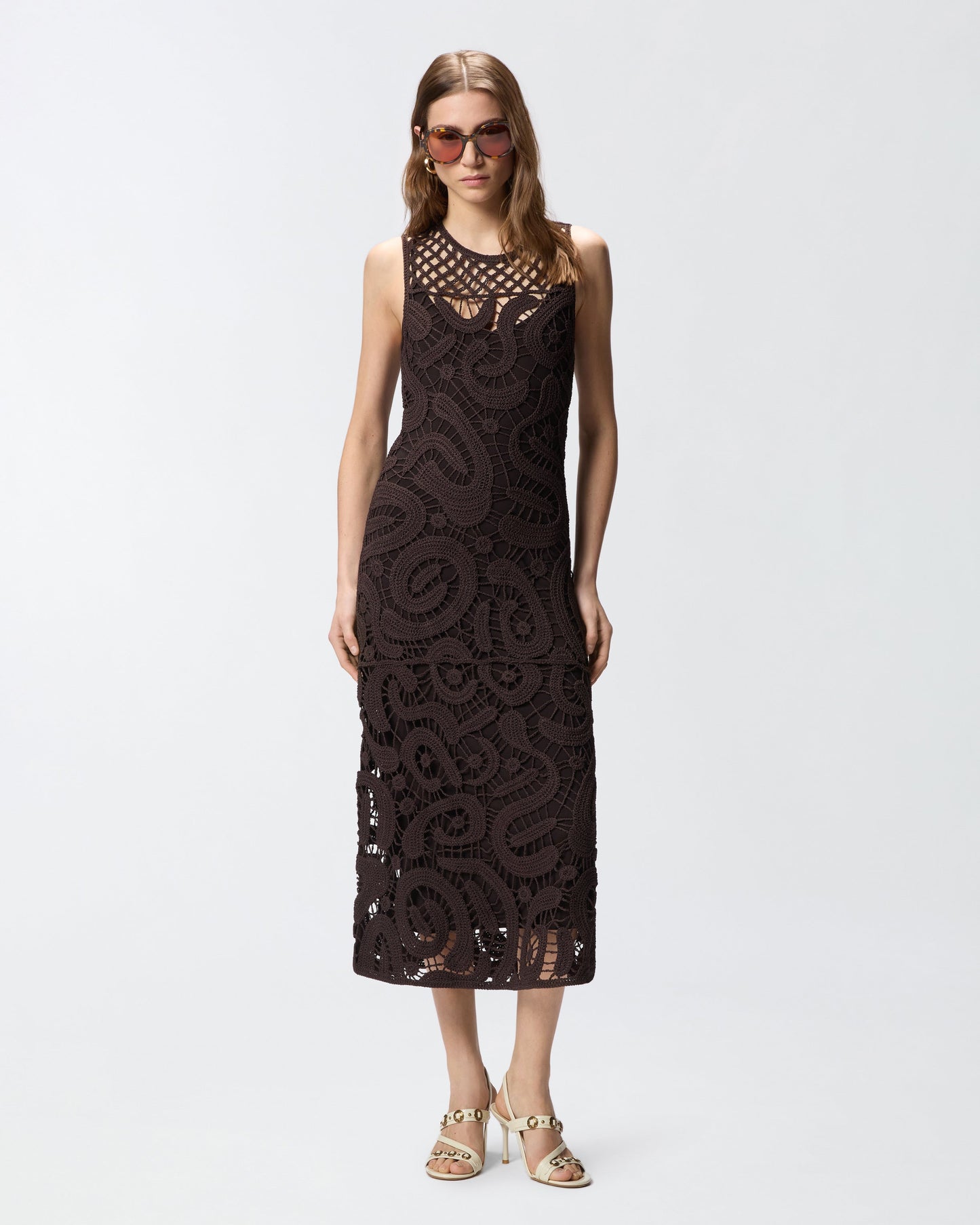 Sleeveless midi dress in geometric crochet