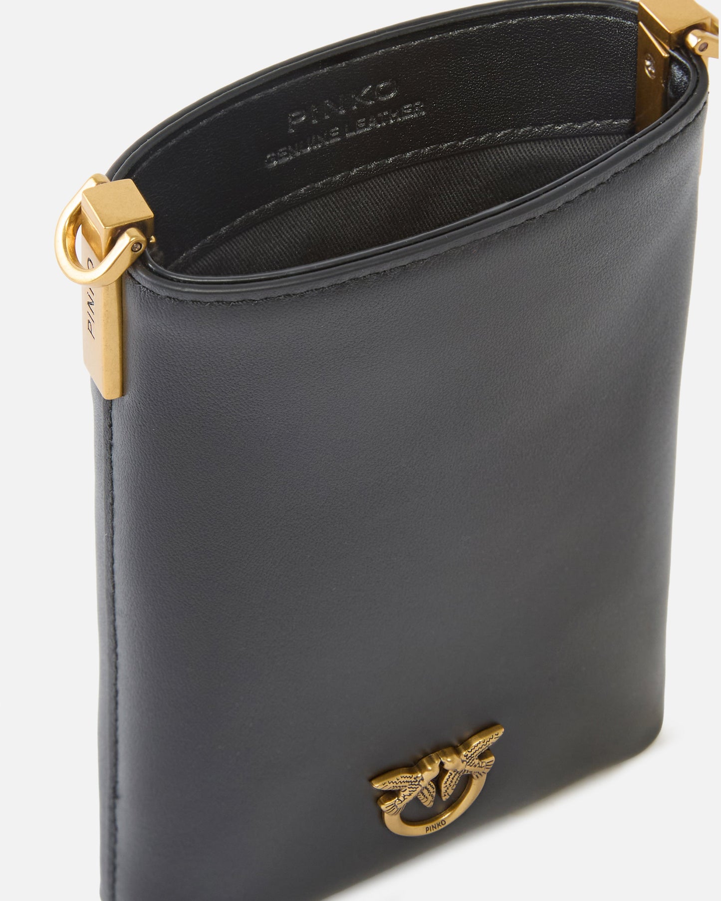 Leather smartphone case with shoulder strap