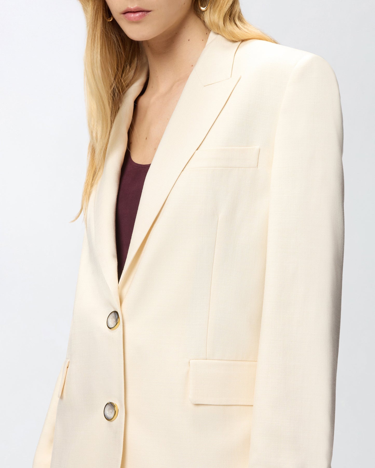 Single-breasted jacket with a rustic effect