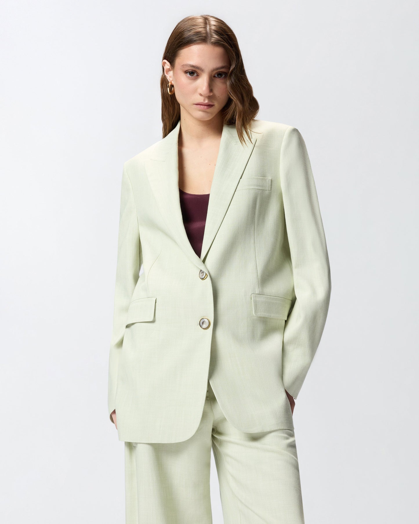 Single-breasted jacket with a rustic effect