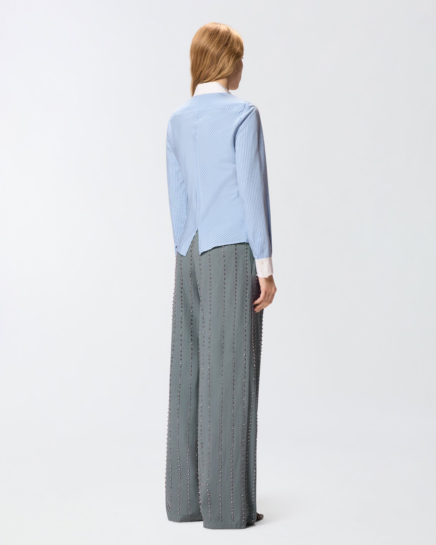 Shirt with contrasting collar and cuffs