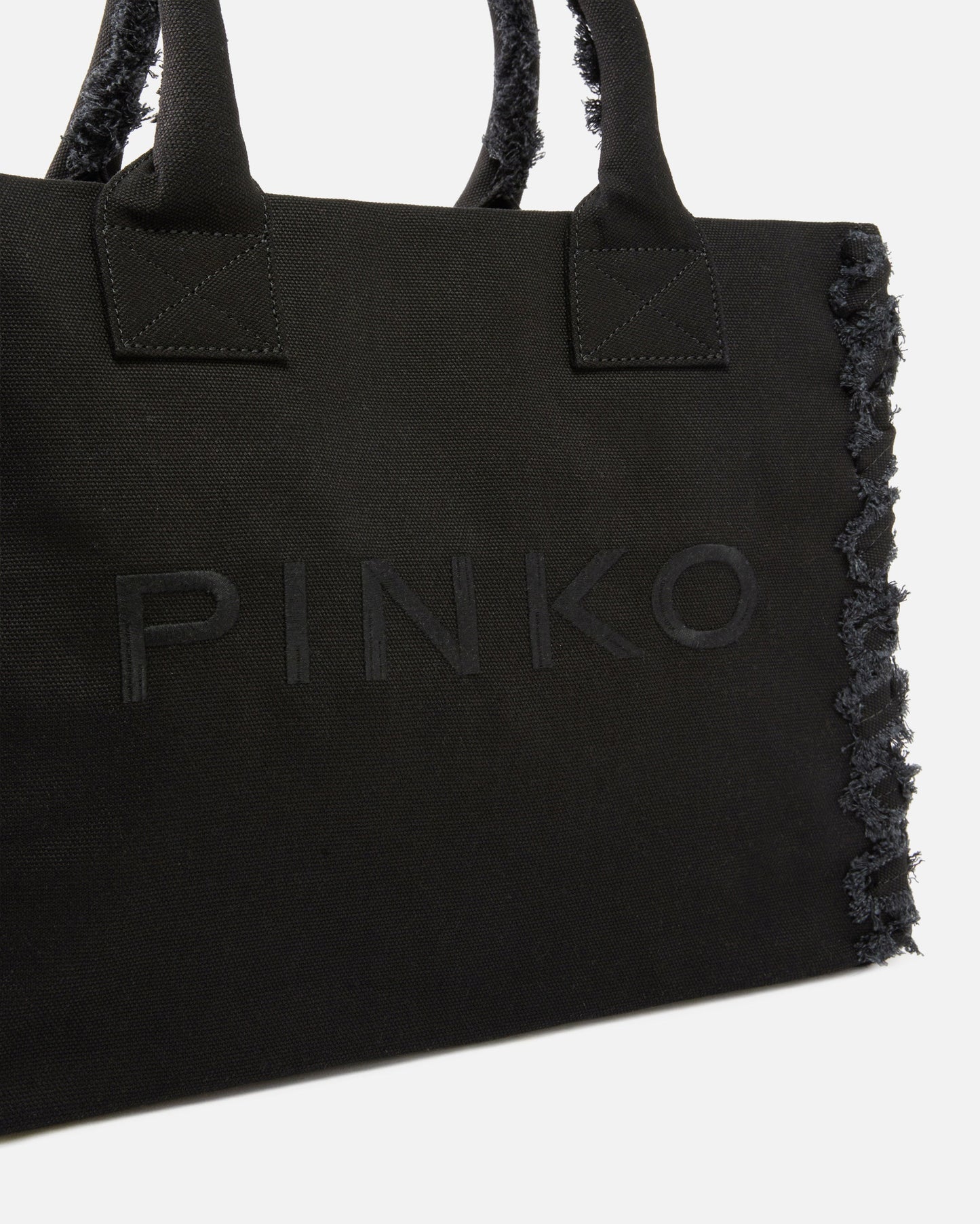 Medium Beach shopping tote in canvas with logo and fraying