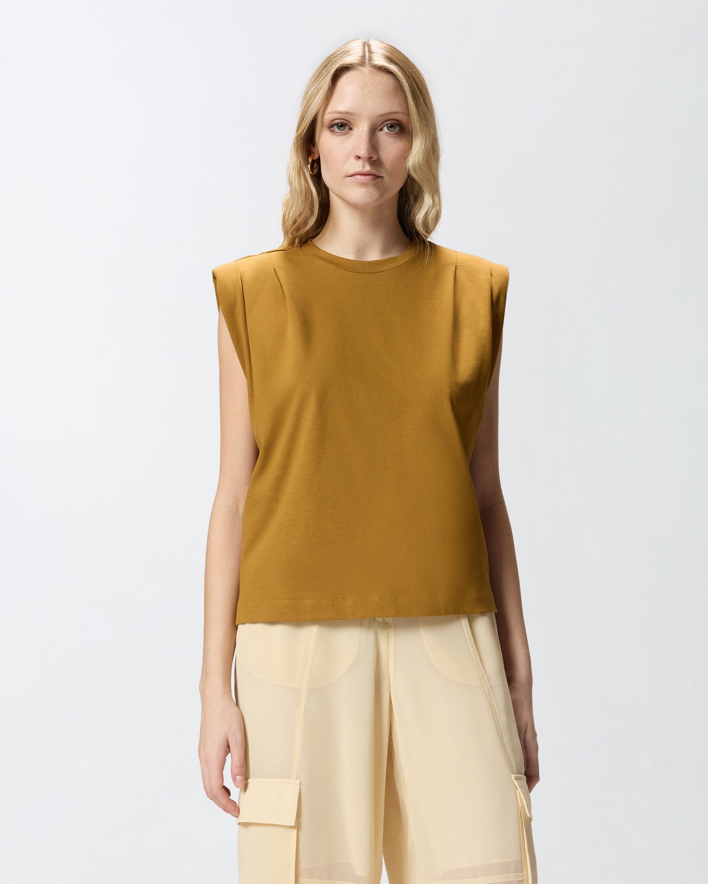 Sleeveless double jersey T-shirt