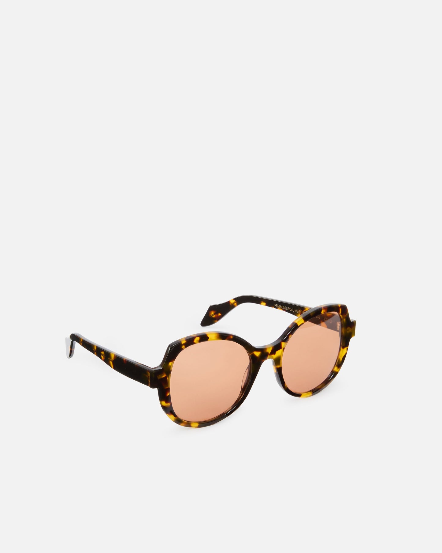 Oversize sunglasses