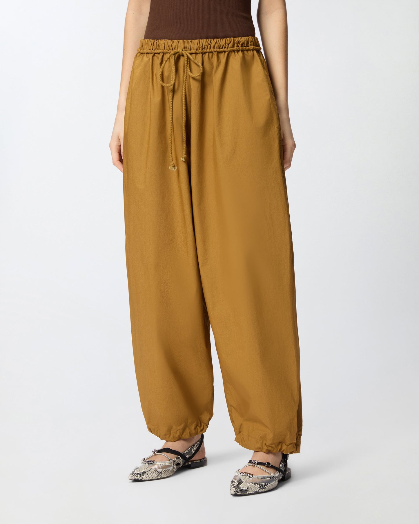 Wide-leg trousers with tie