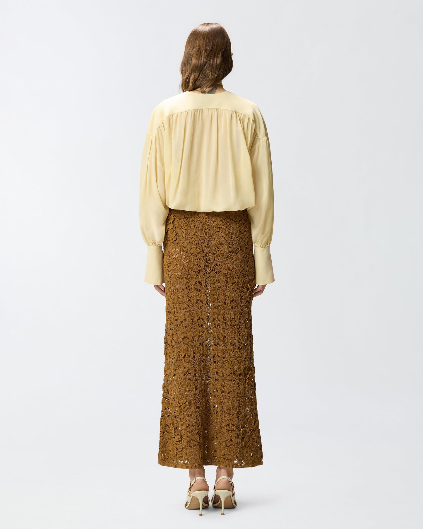 V-neck blouse with gathering