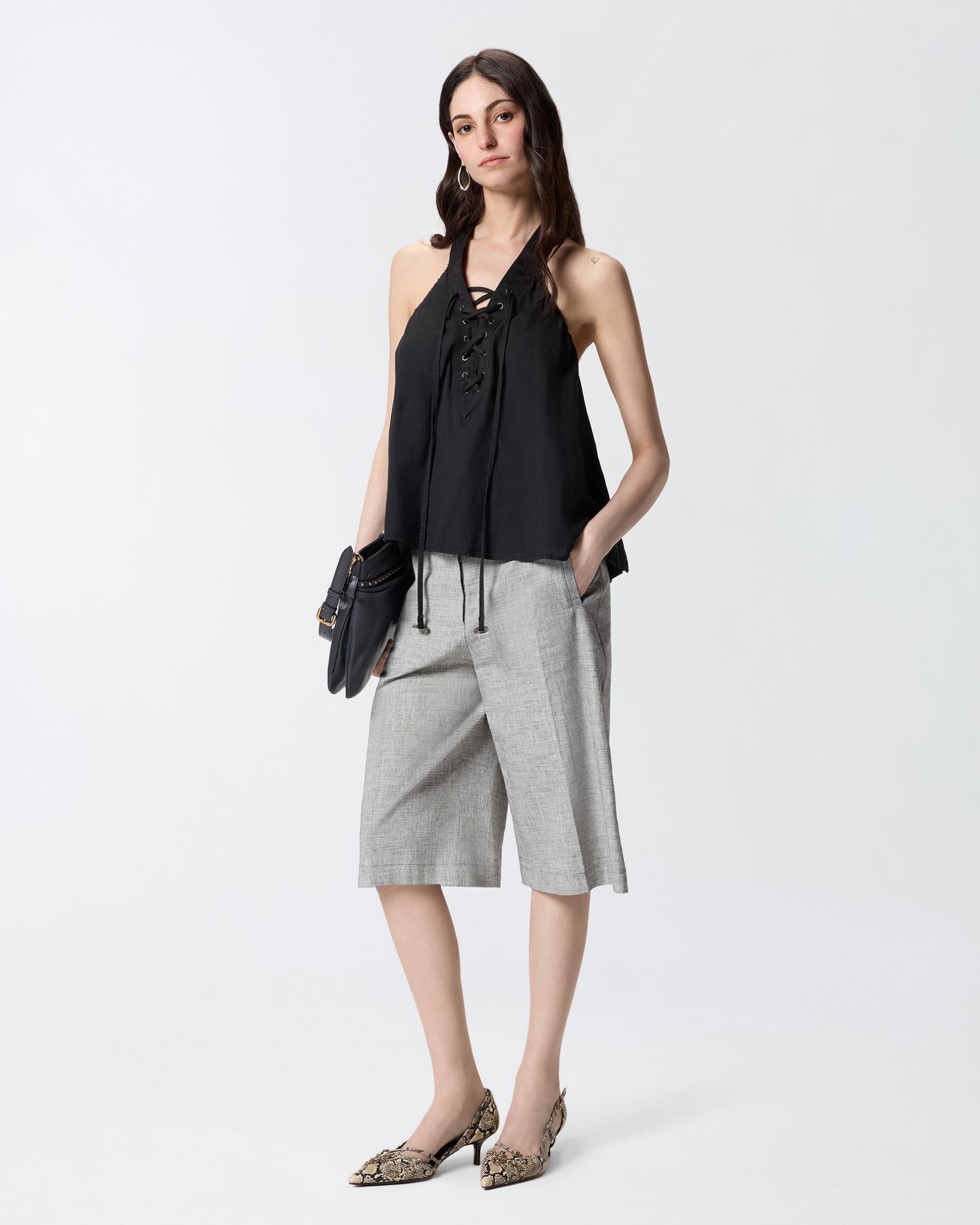 Lightweight top with laces and Texan details