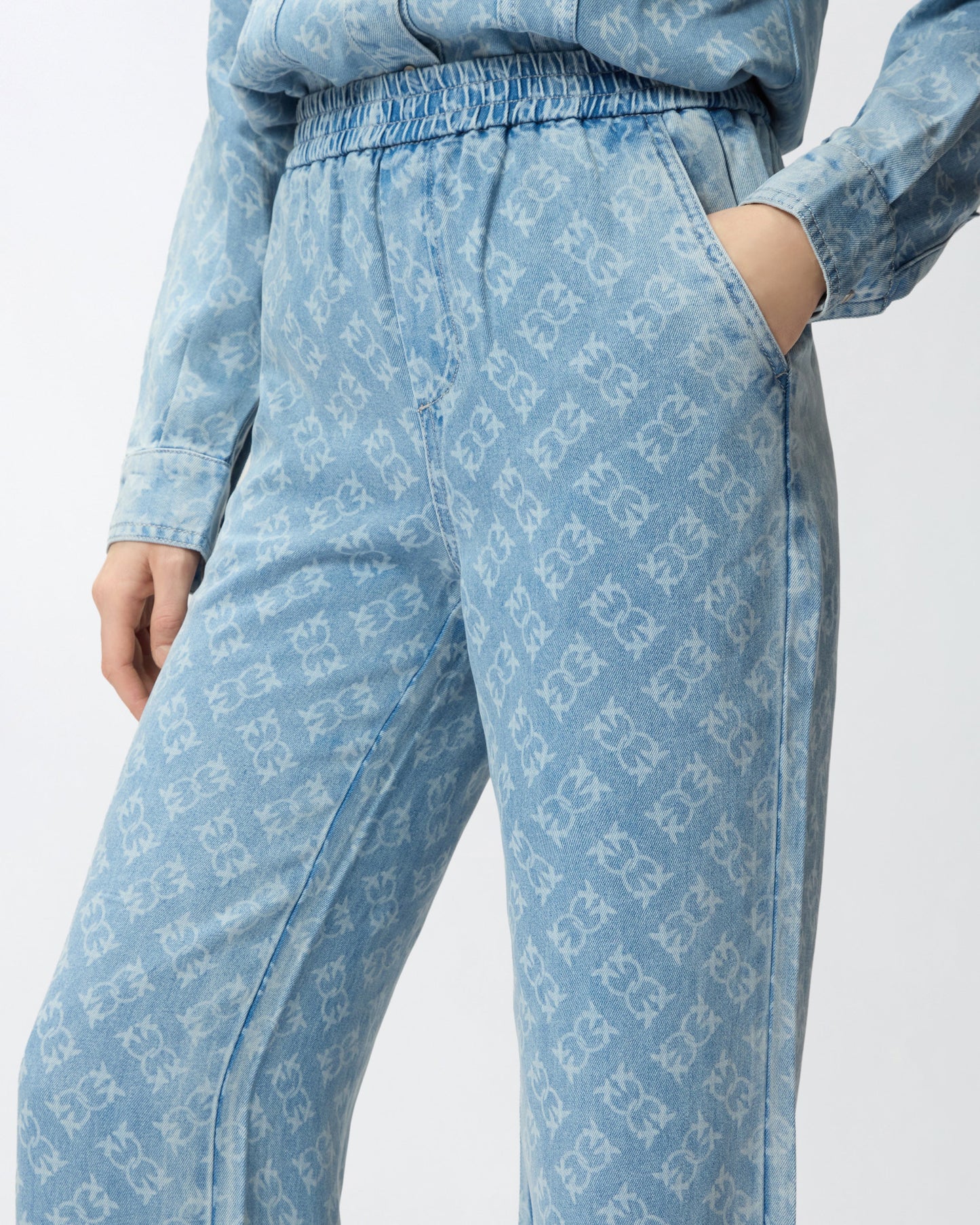 Denim jeans with Love Birds logo
