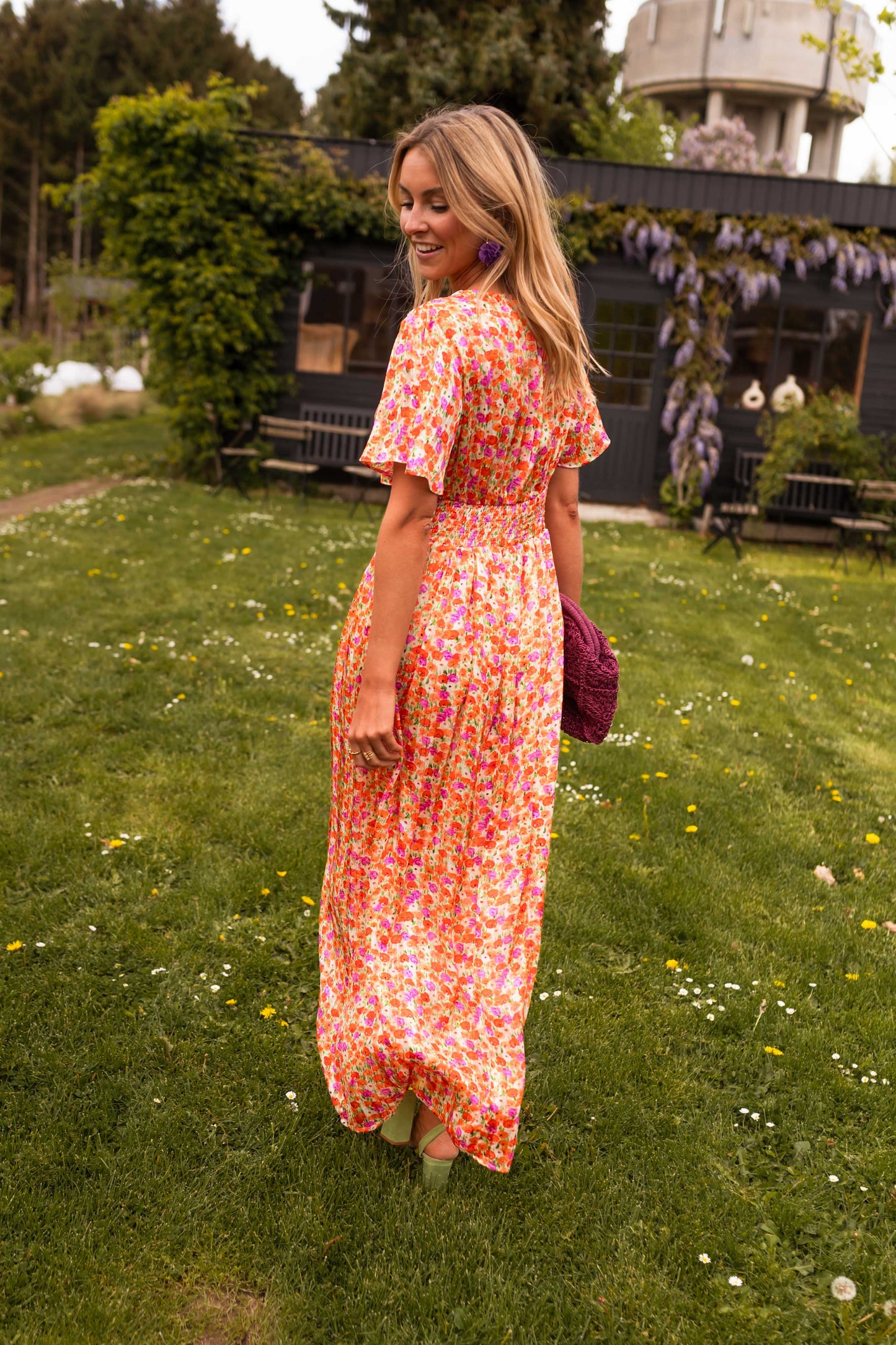 🔥Bis zu 69% RABATT heute🔥Damen Sommer 2025 Elsie Klassisches V-Ausschnitt Blumenkleid