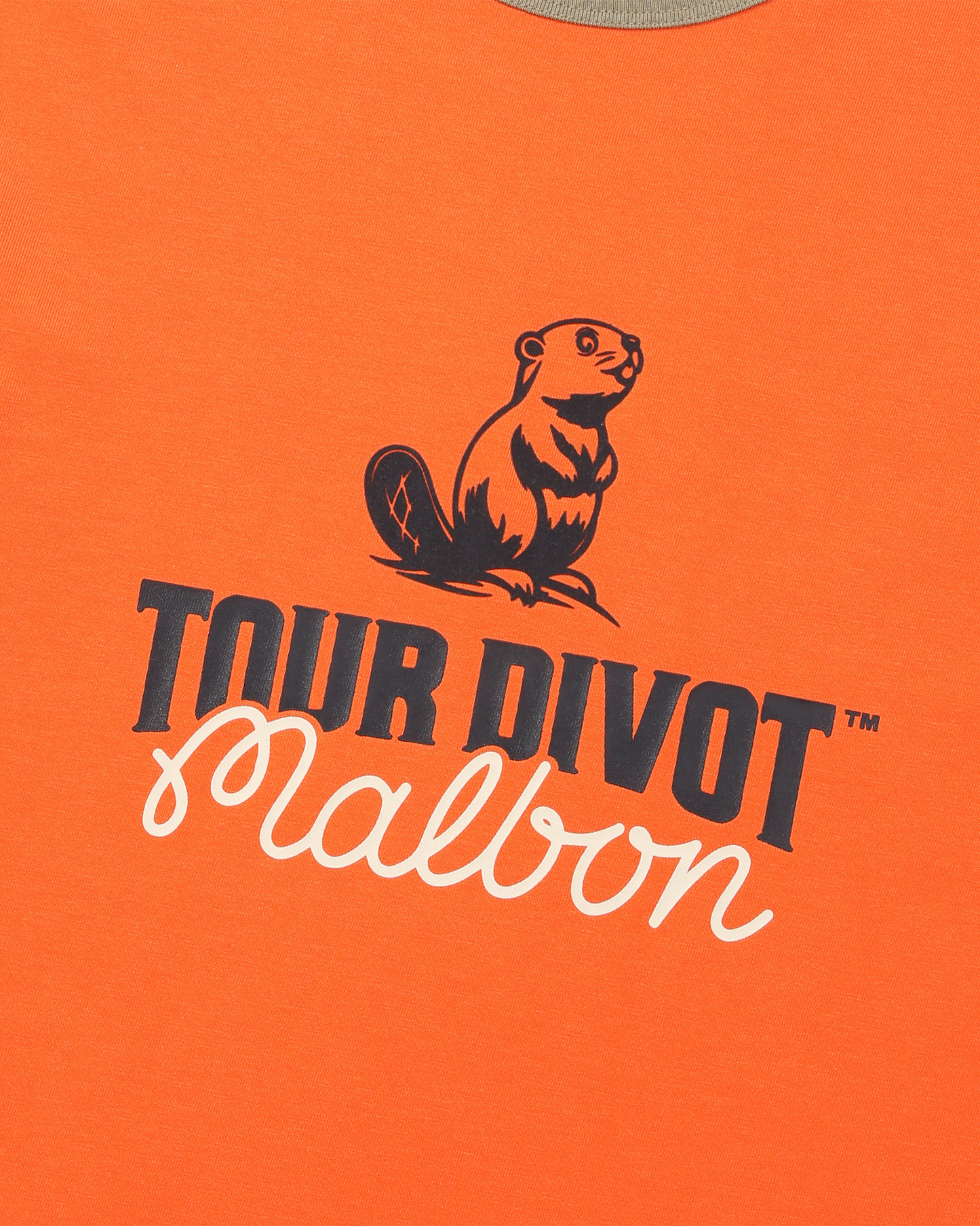 STUDIO SEOUL TOUR DIVOT TEE