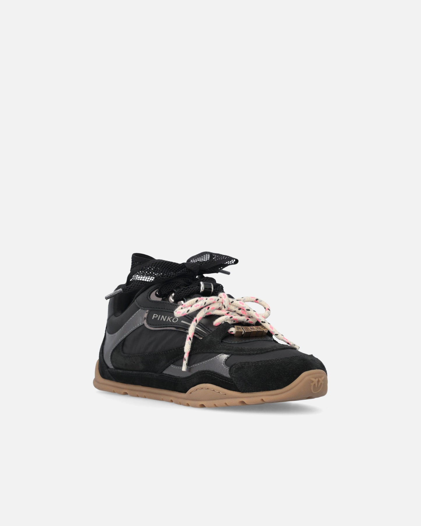 Sneakers with double laces and logo details