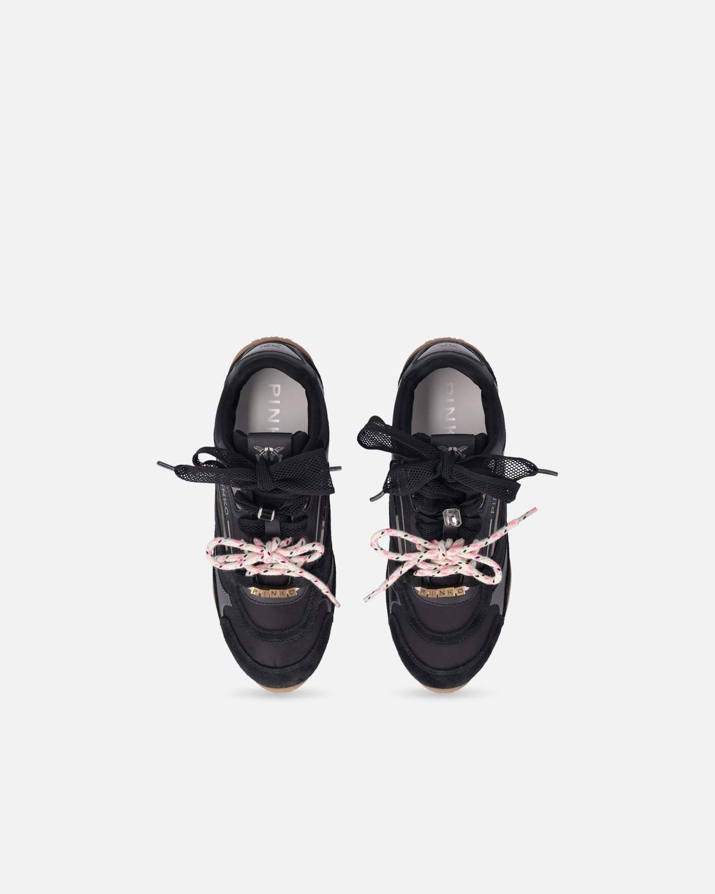 Sneakers with double laces and logo details