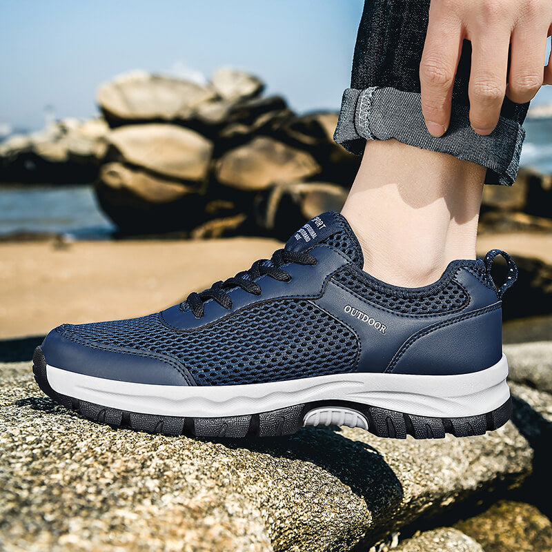 Leichte, atmungsaktive Outdoor Trekking- und Trailschuhe